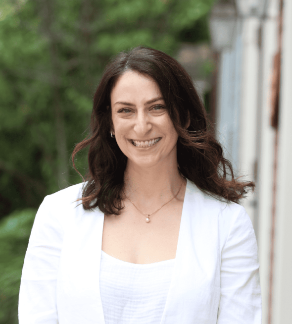 Elsey Weisberg, Registered Dietitian